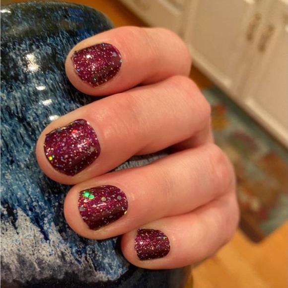 *Retired* Color Street: Bordeaux Glitz | Purple Wine Glitter Sparkle Fall Jewel - Picture 8 of 11